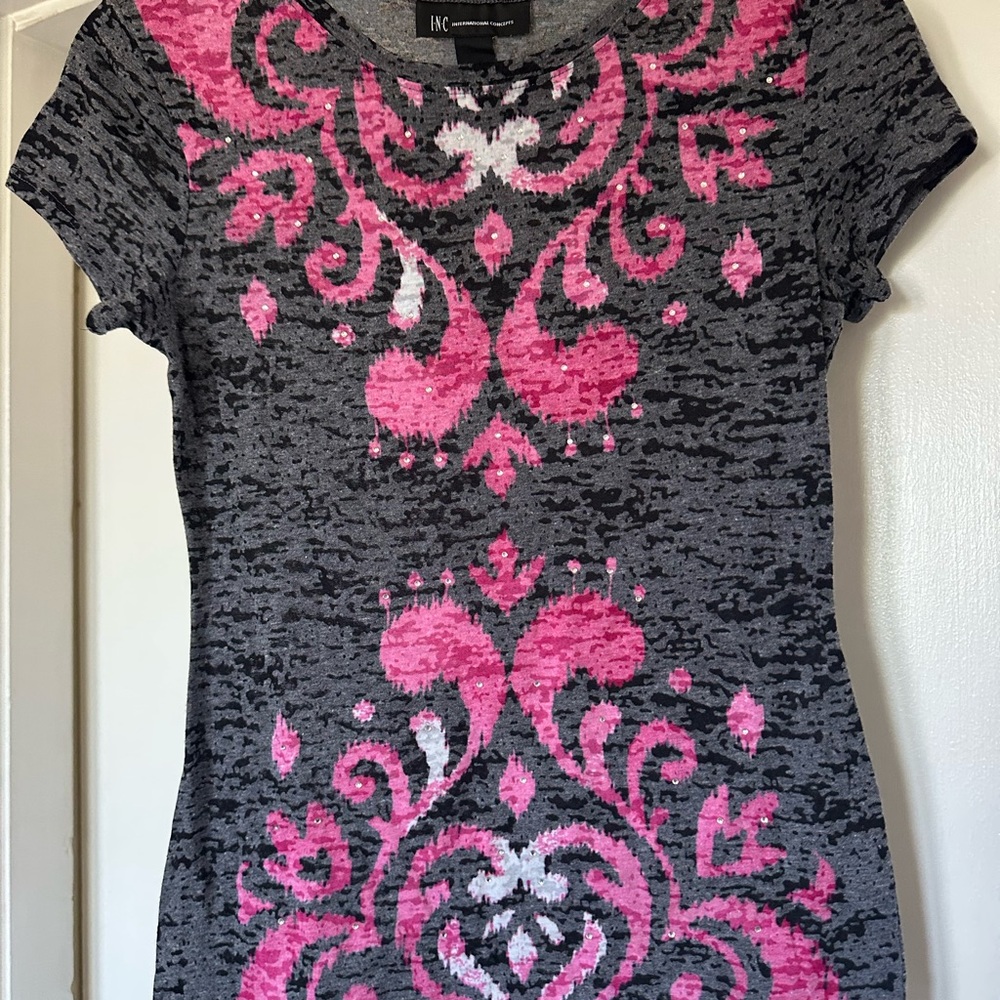 INC International Concepts Women's Short Sleeve Top in Gray and Pink